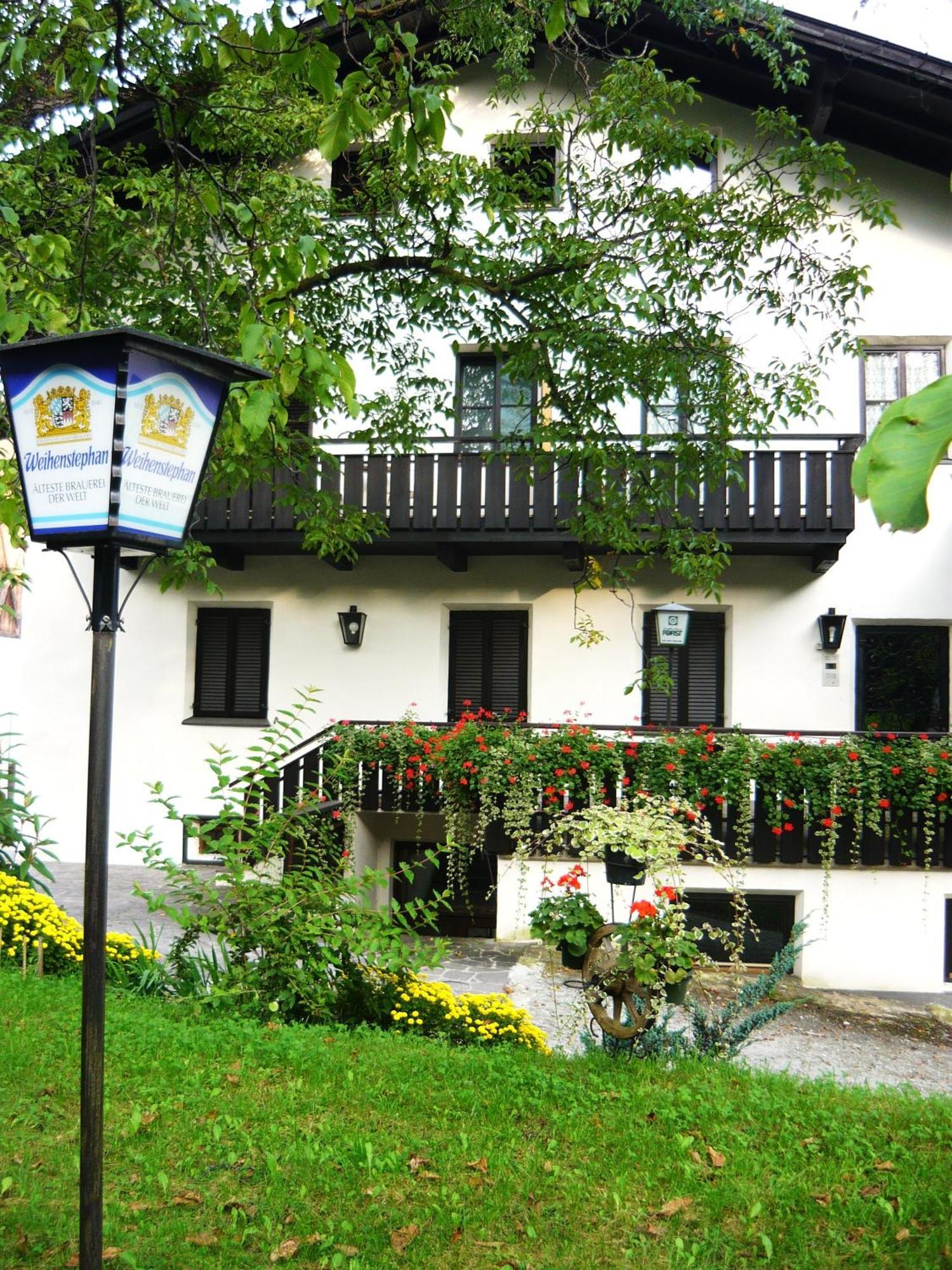 Gasthof Goldenes Lamm Vahrn Экстерьер фото