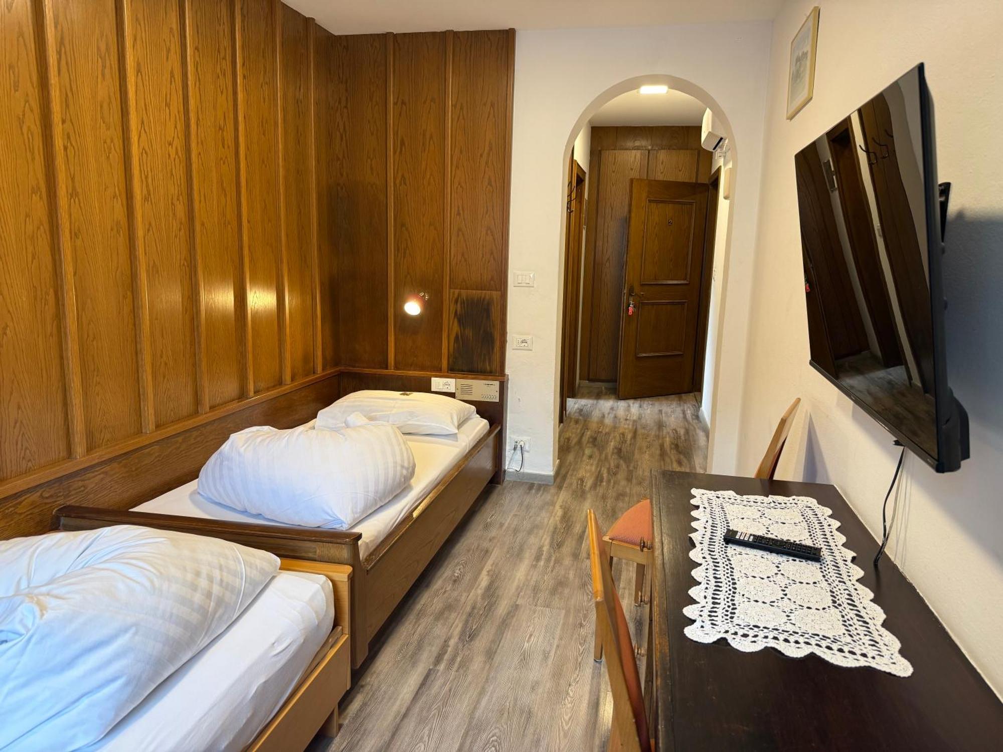 Gasthof Goldenes Lamm Vahrn Номер фото