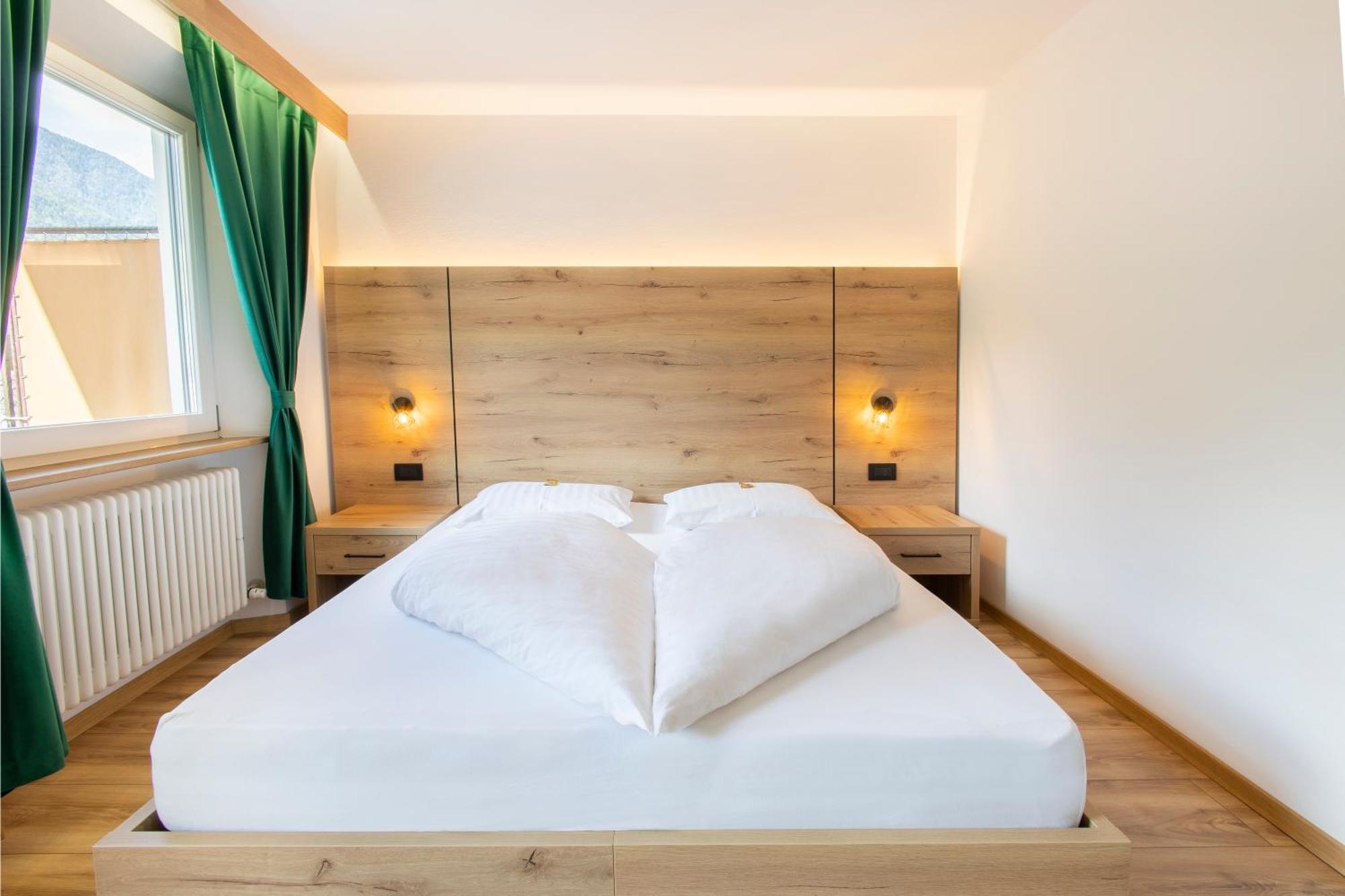 Gasthof Goldenes Lamm Vahrn Экстерьер фото